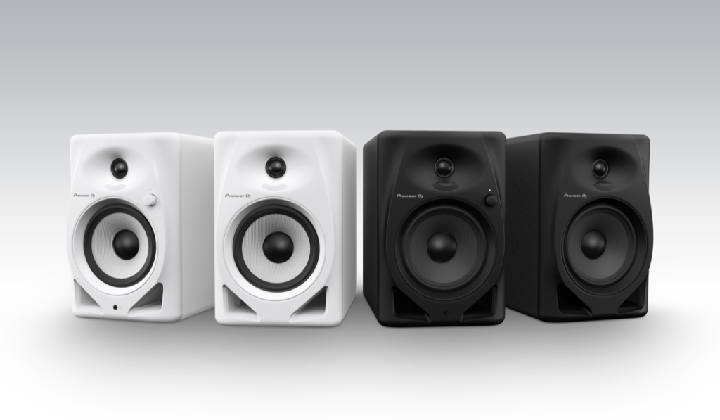 Pioneer DM-50D