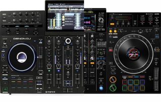 Pioneer vs Denon